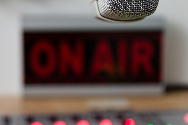 australien work travel fun podcast on air