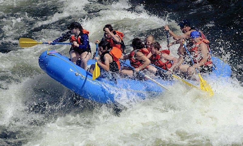 neuseeland fluss rafting